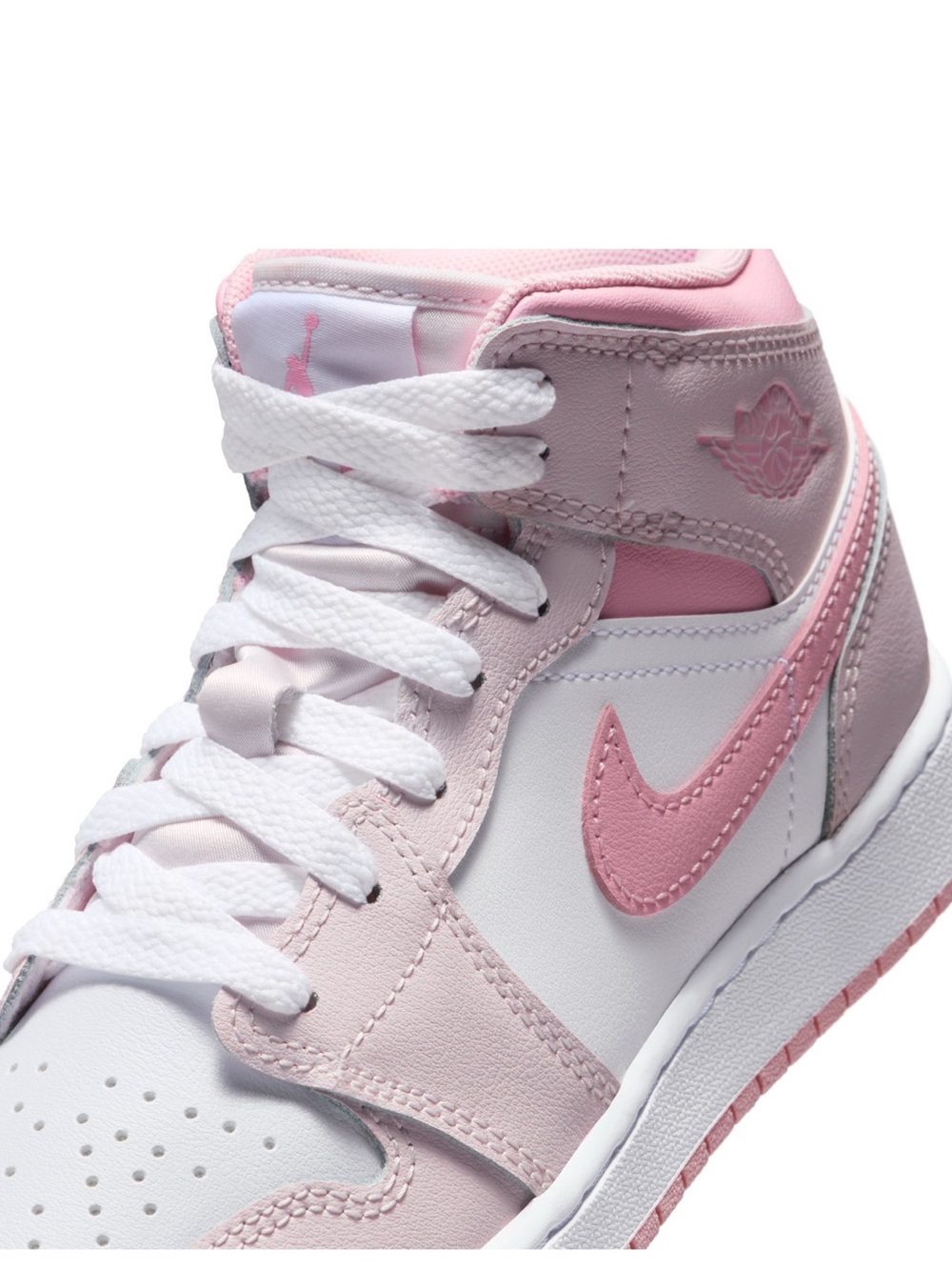 GRADE SCHOOL AIR JORDAN 1 MID
Girls – Pearl Pink/Med Soft Pink White